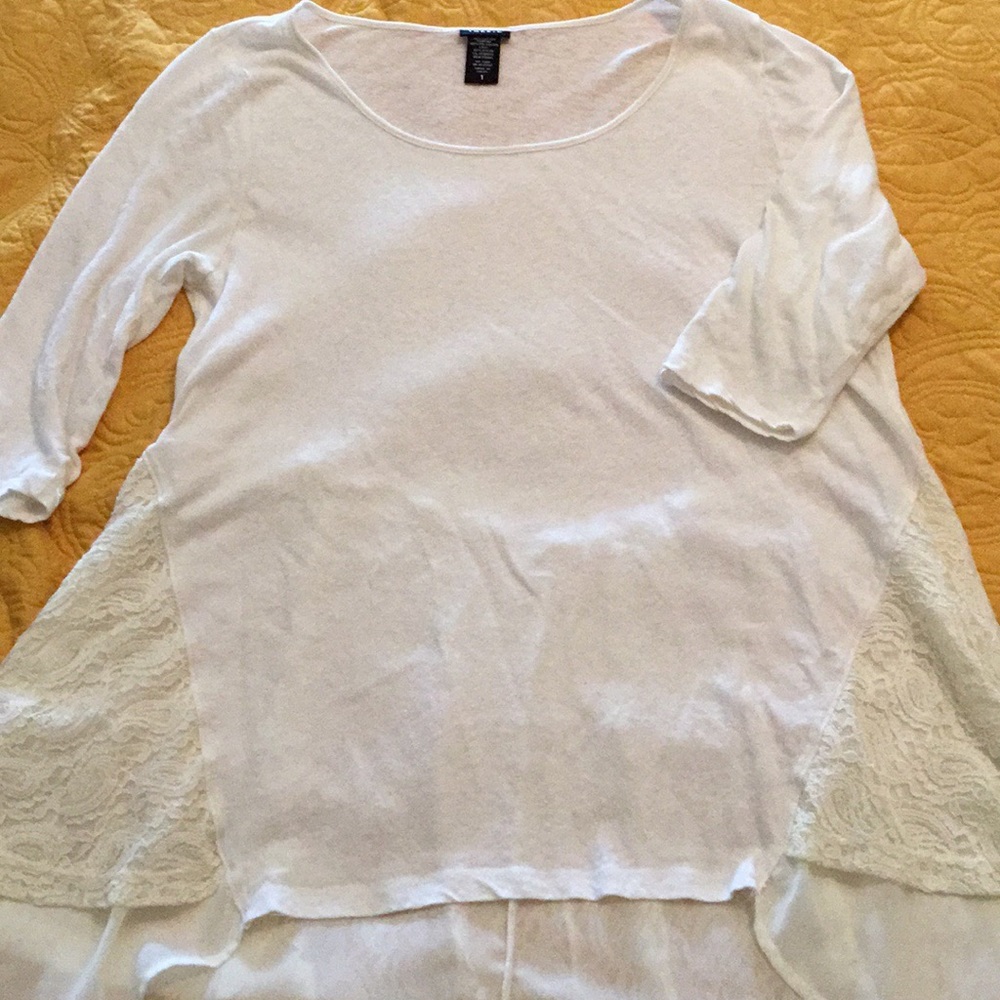 TORRID cream/off white lightweight sweater.